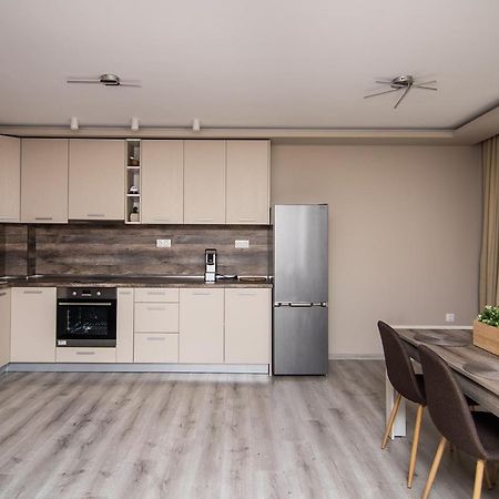 瓦爾納Cozy Flats Nearby Center Free Park Area公寓 外观 照片
