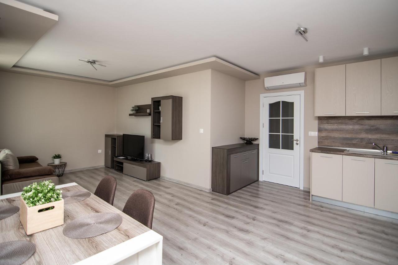 瓦爾納Cozy Flats Nearby Center Free Park Area公寓 外观 照片