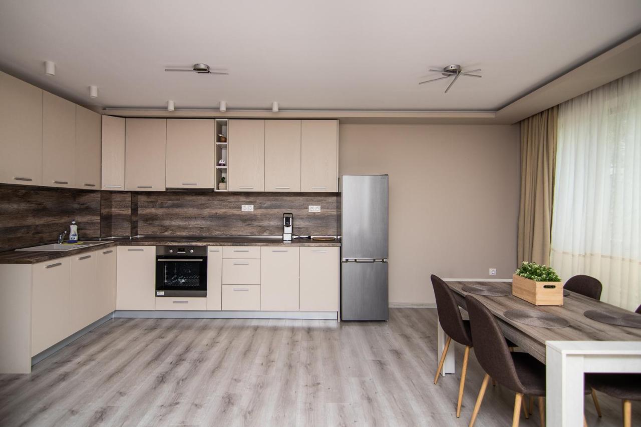 瓦爾納Cozy Flats Nearby Center Free Park Area公寓 外观 照片