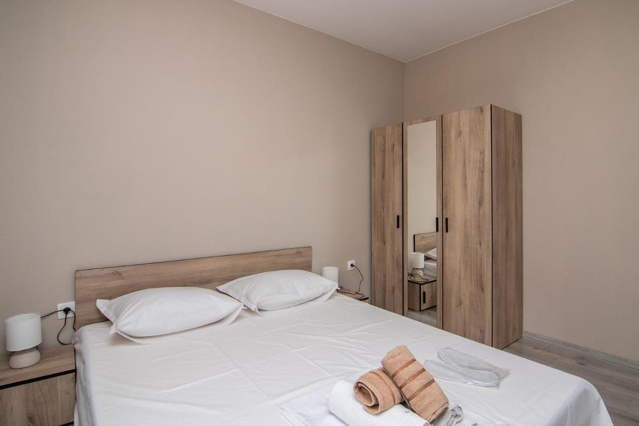 瓦爾納Cozy Flats Nearby Center Free Park Area公寓 外观 照片